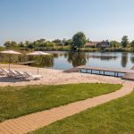 территория отеля под киевом фото