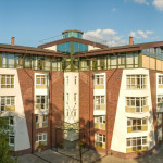 фотография офисного центра с квадрокоптера